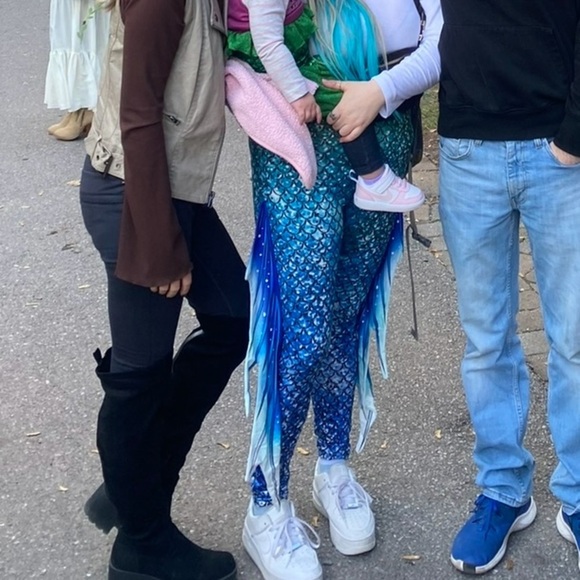 Mermaid Leggings - Picture 7 of 7